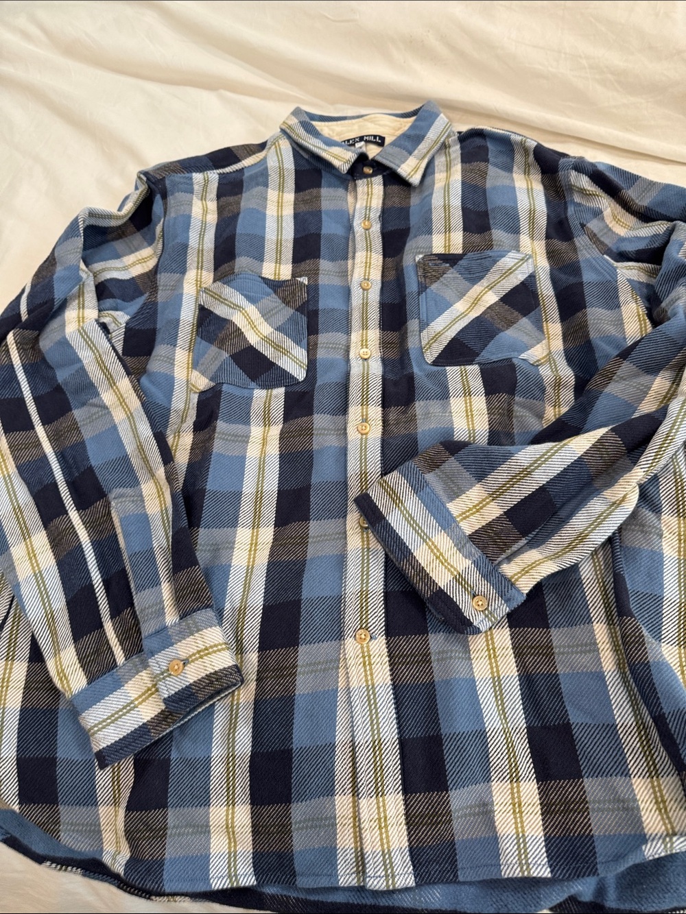 Alex Mill Blue and Navy Plaid Button-Down Flannel Shirt